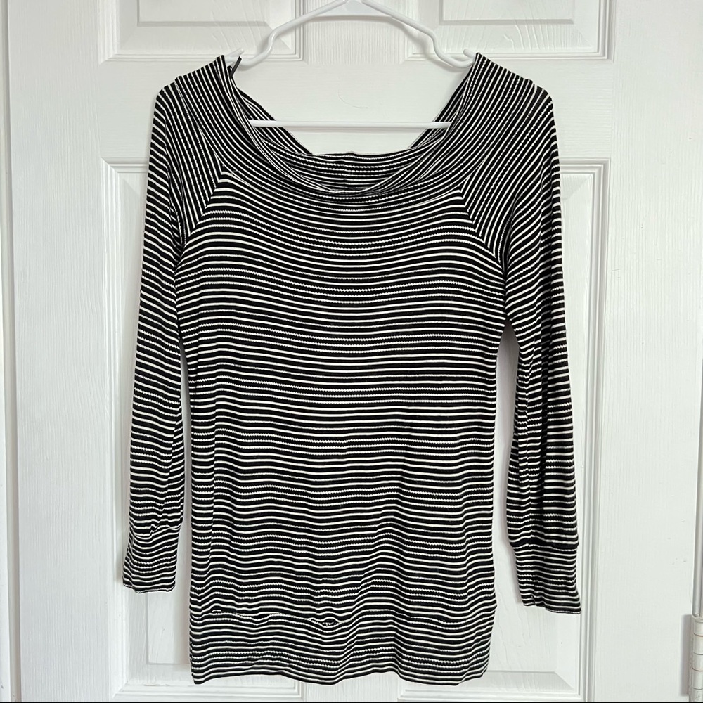 Lucky Brand | Black Cream Long Sleeve Off The Shoulder T Shirt